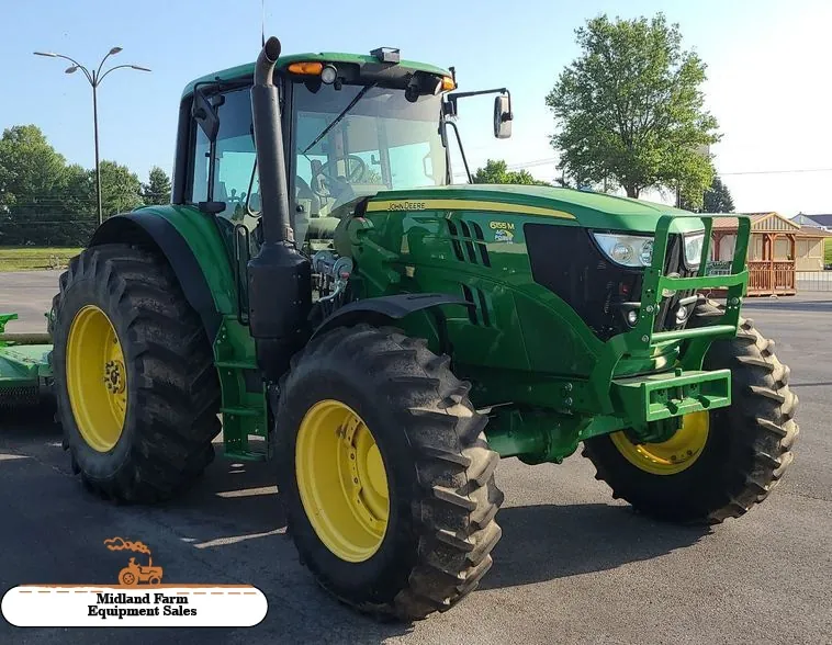 2017 John Deere 6155M MFWD