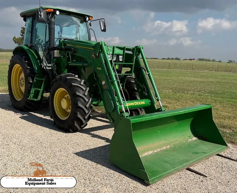 2014 John Deere 6140D MFWD