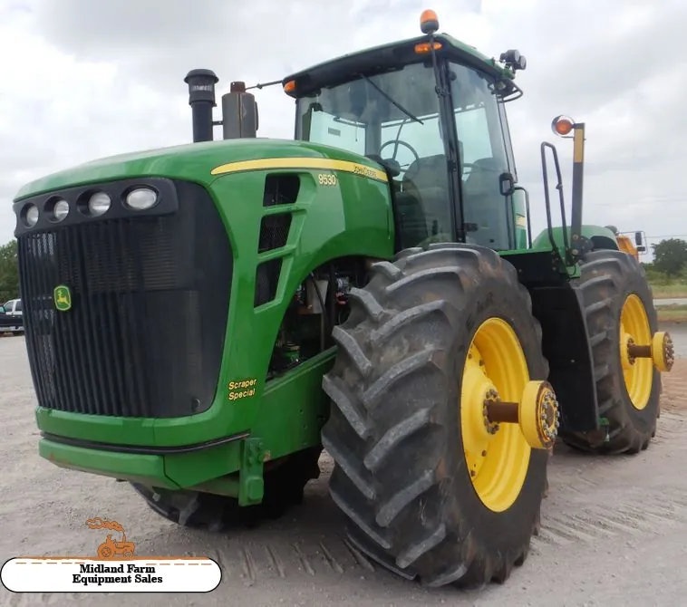 2009 John Deere 9530 Scraper Special 4WD