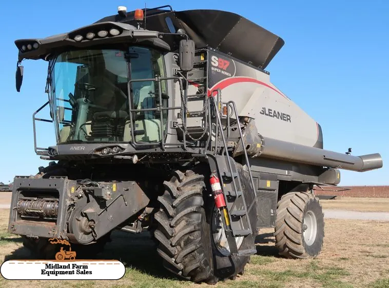 2016 Gleaner S97 Super Series